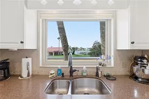352 NW 14th Pl, Crystal River, FL 34428 - Photo 16