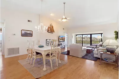 352 NW 14th Place #26, Crystal River, FL 34428 - Photo 8
