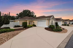 17198 SE 84th Knight Ave, The Villages, FL 32162 - Photo 2