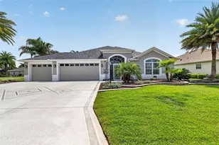 3992 Neighborly Way, The Villages, FL 32163 - Photo 2
