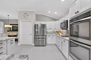 3992 Neighborly Way, The Villages, FL 32163 - Photo 14