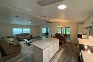 802 Oak Blvd, Wildwood, FL 34785 - Photo 4