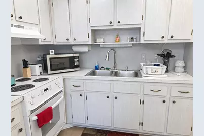 8454 111th Street #108, Seminole, FL 33772 - Photo 4