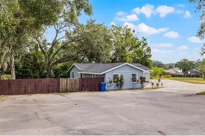 697 E Anderson Road, Groveland, FL 34736 - Photo 6
