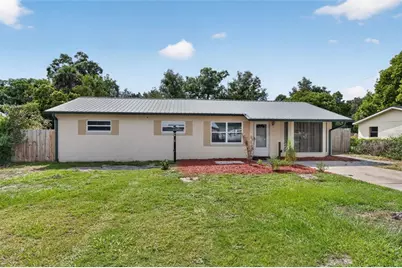 619 Wisteria Avenue, Umatilla, FL 32784 - Photo 2