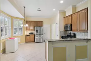 100 Flame Vine Way, Groveland, FL 34736 - Photo 8