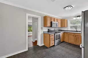37406 Turner Dr, Umatilla, FL 32784 - Photo 12