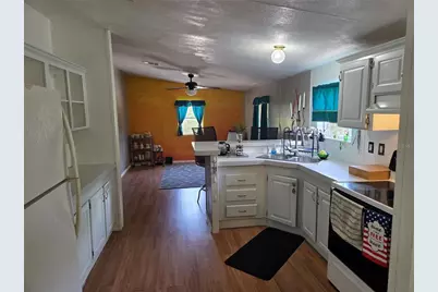 27016 Fishermans Road, Paisley, FL 32767 - Photo 24