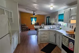 27016 Fishermans Rd, Paisley, FL 32767 - Photo 24