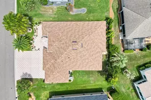 2493 Bachman Path, The Villages, FL 32162 - Photo 4