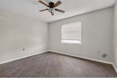 37320 Beach Dr, Umatilla, FL 32784 - Photo 16