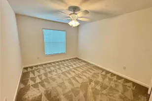 528 Cherry Creek Wy, The Villages, FL 34762 - Photo 12