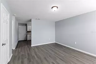 1703 Birchwood Cir, Leesburg, FL 34748 - Photo 4