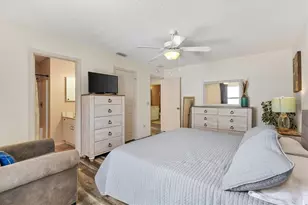 17292 SE 93rd Heyward Ave, The Villages, FL 32162 - Photo 16