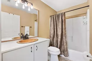 17292 SE 93rd Heyward Ave, The Villages, FL 32162 - Photo 20