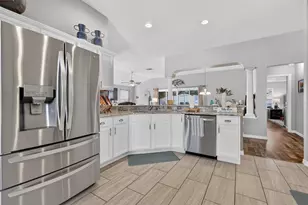 12045 NE 51st Cir, Oxford, FL 34484 - Photo 14
