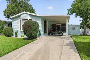 639 NE Cottage Park Ln, Leesburg, FL 34748 - Photo 1