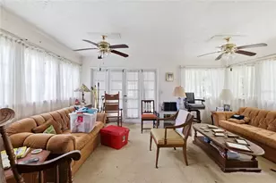 815 S 9th St, Leesburg, FL 34748 - Photo 6