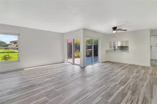 501 Hunter Cir, Kissimmee, FL 34758 - Photo 6