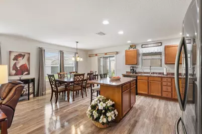 3203 Islawild Way, The Villages, FL 32163 - Photo 8