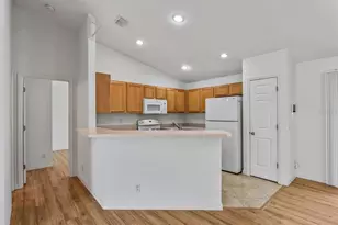 5123 Grove Mnr, Lady Lake, FL 32159 - Photo 14