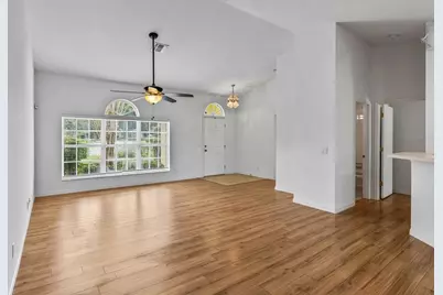 5123 Grove Manor, Lady Lake, FL 32159 - Photo 10