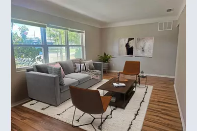 5360 25th Avenue N, Saint Petersburg, FL 33710 - Photo 2