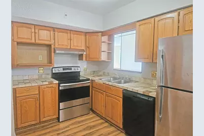 5360 25th Avenue N, Saint Petersburg, FL 33710 - Photo 6