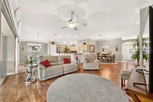 2425 Boiling Springs Ct, The Villages, FL 32162 - Photo 12