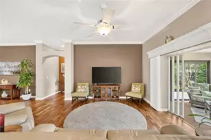 2425 Boiling Springs Ct, The Villages, FL 32162 - Photo 28