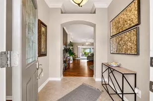 2425 Boiling Springs Ct, The Villages, FL 32162 - Photo 8