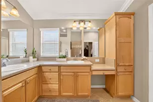 2425 Boiling Springs Ct, The Villages, FL 32162 - Photo 50