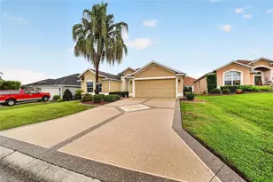 2425 Boiling Springs Ct, The Villages, FL 32162 - Photo 12