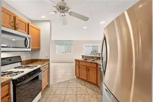 8214 SE 169th Palownia Loop, The Villages, FL 32162 - Photo 20