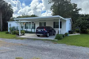 457 NW 5th Rd, Lake Panasoffkee, FL 33538 - Photo 2