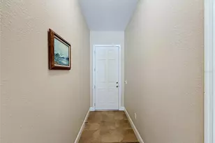 10620 NE 104th Cir, Oxford, FL 34484 - Photo 18