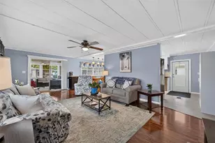 219 Paradise S, Leesburg, FL 34788 - Photo 18