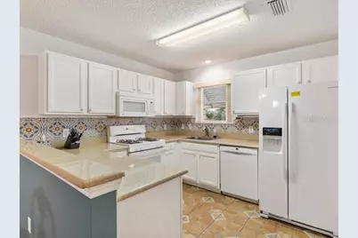 17663 SE 92nd Grantham Terrace, The Villages, FL 32162 - Photo 8