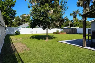 1924 Cr 439C, Lake Panasoffkee, FL 33538 - Photo 26