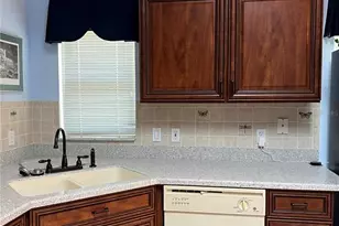 1842 Puerto Bello Dr, The Villages, FL 32159 - Photo 12