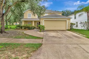 216 Tres Reyes Ln, Groveland, FL 34736 - Photo 1