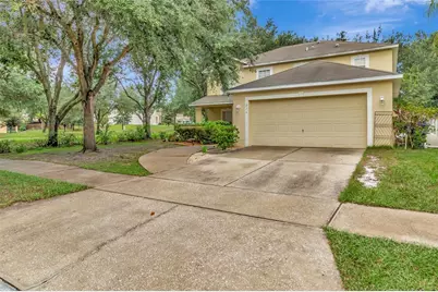 216 Tres Reyes Lane, Groveland, FL 34736 - Photo 2
