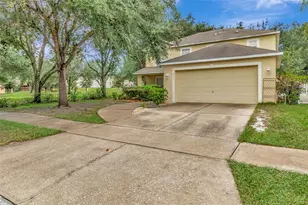 216 Tres Reyes Ln, Groveland, FL 34736 - Photo 2