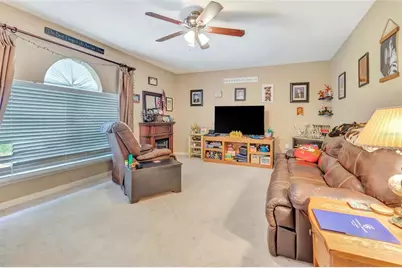 216 Tres Reyes Lane, Groveland, FL 34736 - Photo 12