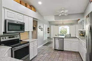 21142 Edinborough Pl, Leesburg, FL 34748 - Photo 12