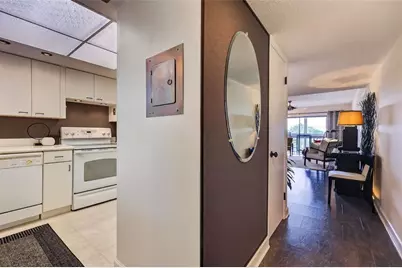 101 N Grandview Street #412, Mount Dora, FL 32757 - Photo 6
