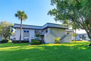122 Windtree Ln, Winter Garden, FL 34787 - Photo 1