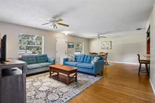 36146 Hickory St, Fruitland Park, FL 34731 - Photo 6