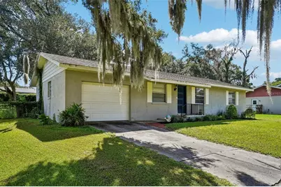 36146 Hickory Street, Fruitland Park, FL 34731 - Photo 2