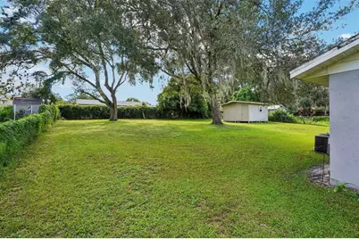 36146 Hickory Street, Fruitland Park, FL 34731 - Photo 32
